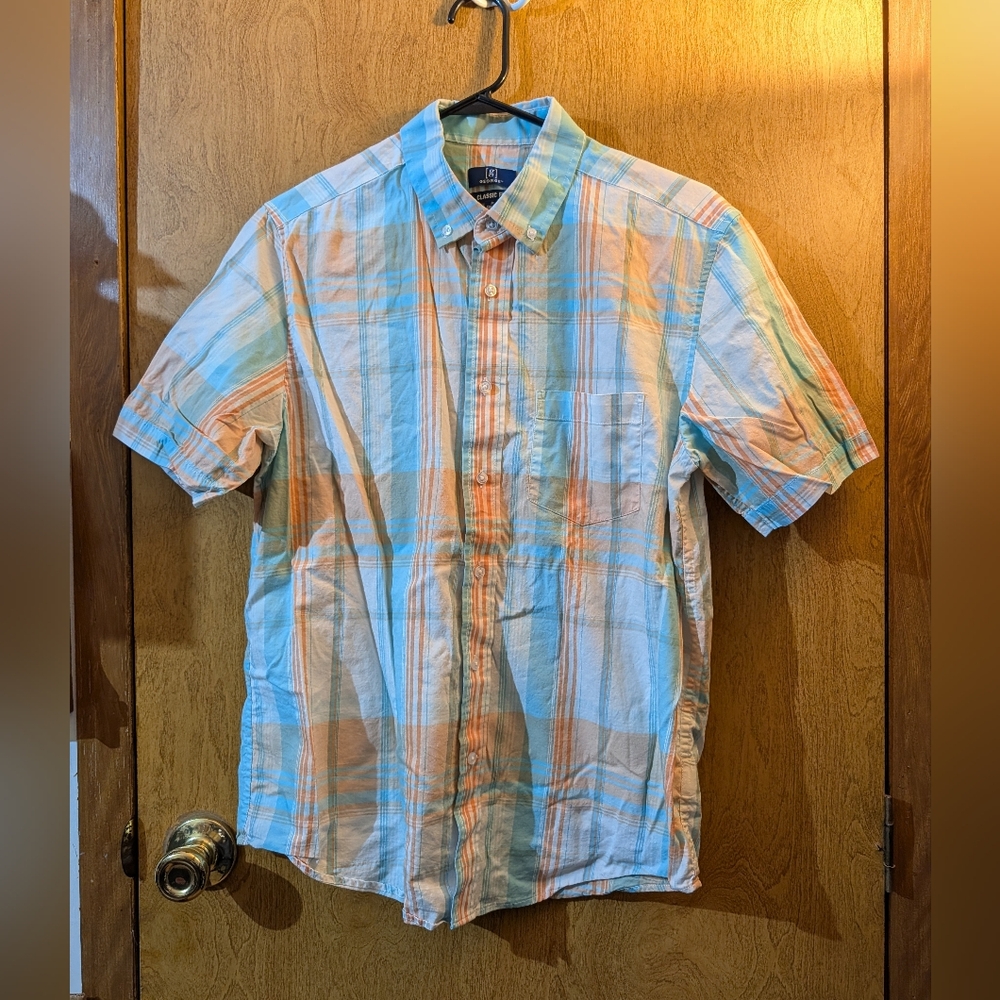 George Classic Fit Men's Dress Shirt